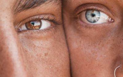 Purging czy uczulenie – jak odróżnić wysyp po kosmetykach?