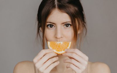 Jak walczyć z trądzikiem na plecach i dekolcie